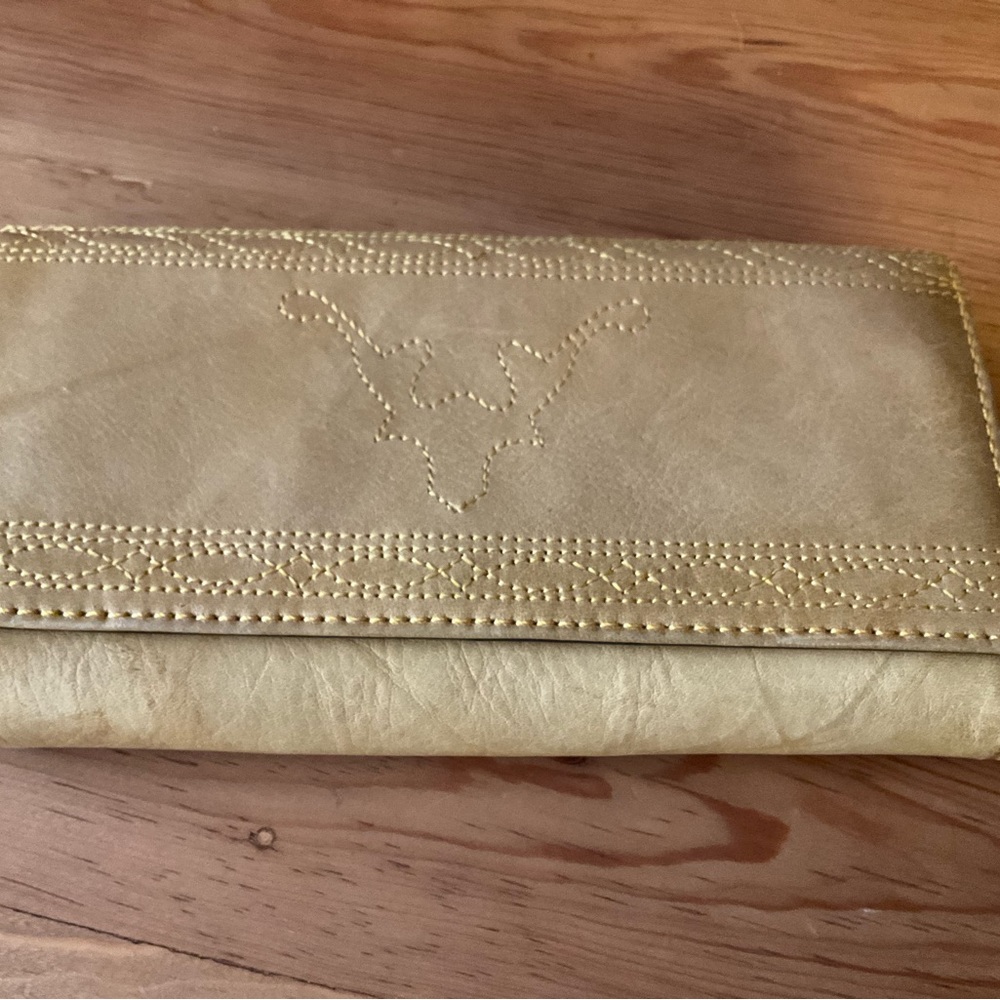 Frye wallet in great condition